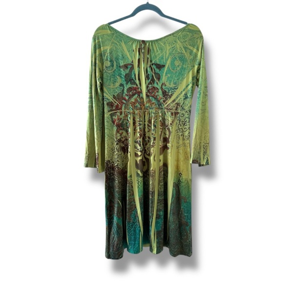 One World Mossy Vintage Green Sublimation Crease Print Dress Women’s Size Medium - Picture 2 of 15